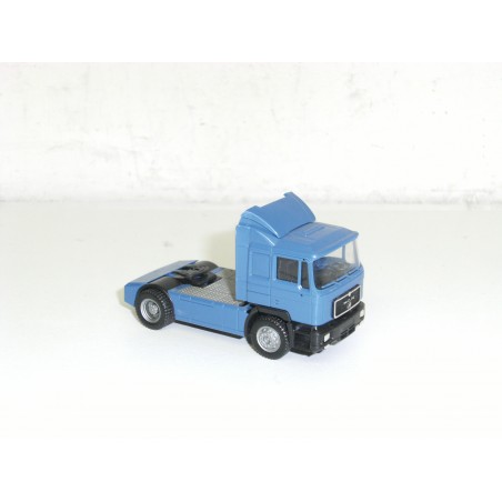 1/87 camion tracteur Man bleu - Herpa