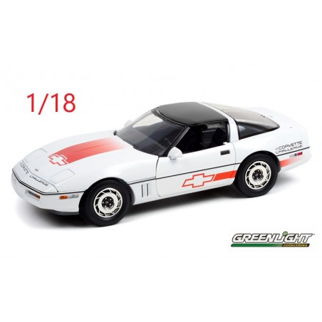 1984 Chevrolet Corvette C4 blanche challenge - Greenlight