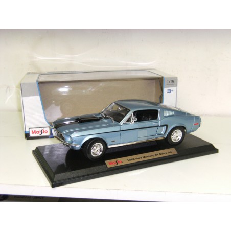 1968 Ford Mustang cobra jet bleue métal - Maisto