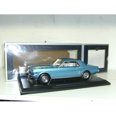 Ford Mustang coupé 1965 bleue métal - Norev