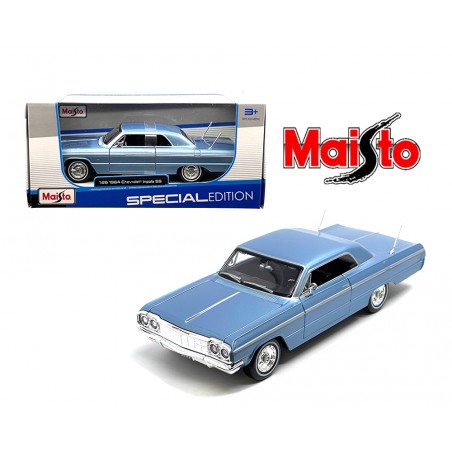 Chevrolet Impala 1964 coupé bleue - Maisto