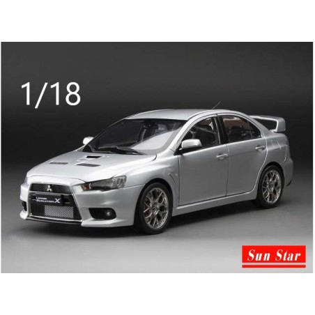 Mitsubishi Lancer Evo X grise métal - Sunstar