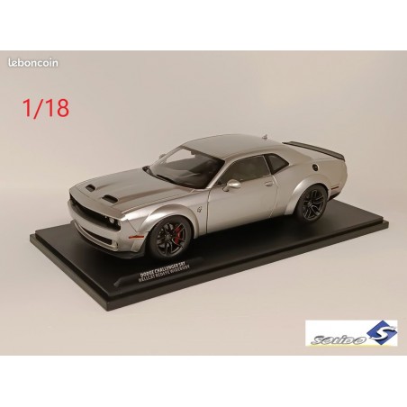Dodge Challenger SRT Hellcat Redeye 2023 grise - Solido