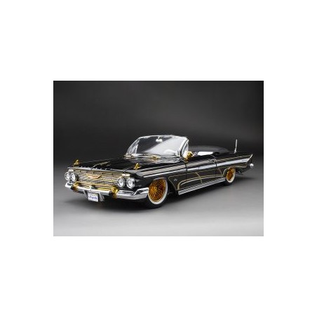 Chevrolet Impala convertible 1961 Lowrider noire - Sunstar