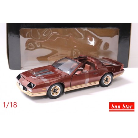 Chevrolet Camaro Z28 de 1985 copper métal - Sunstar