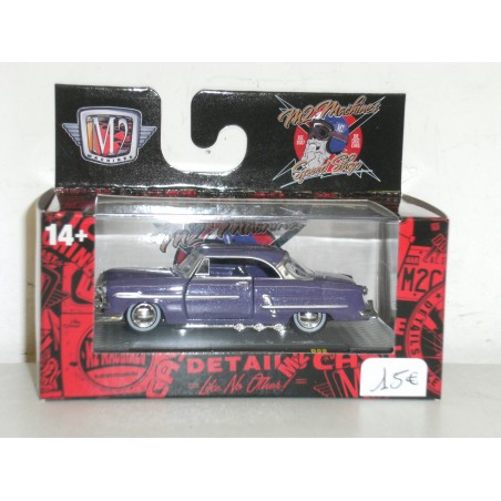 Ford Crestline victoria 1953 purple - M2 Machines