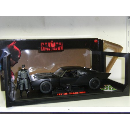 2022 Batman Batmobile + figurine - Jada Toys