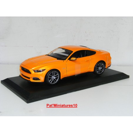 2015 Ford Mustang GT orange - Maisto