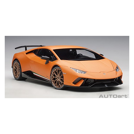 2018 Lamborghini Huracan performante orange - AutoArt
